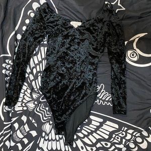 Vintage 90s Bodywear Bi Energie black crushed velvet body suit with snap bottom
